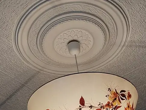 rosace plafond à La Roche-sur-Yon - image 4