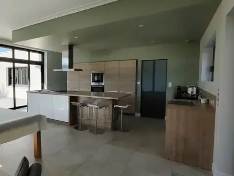 rosace plafond à Les Herbiers - image 4